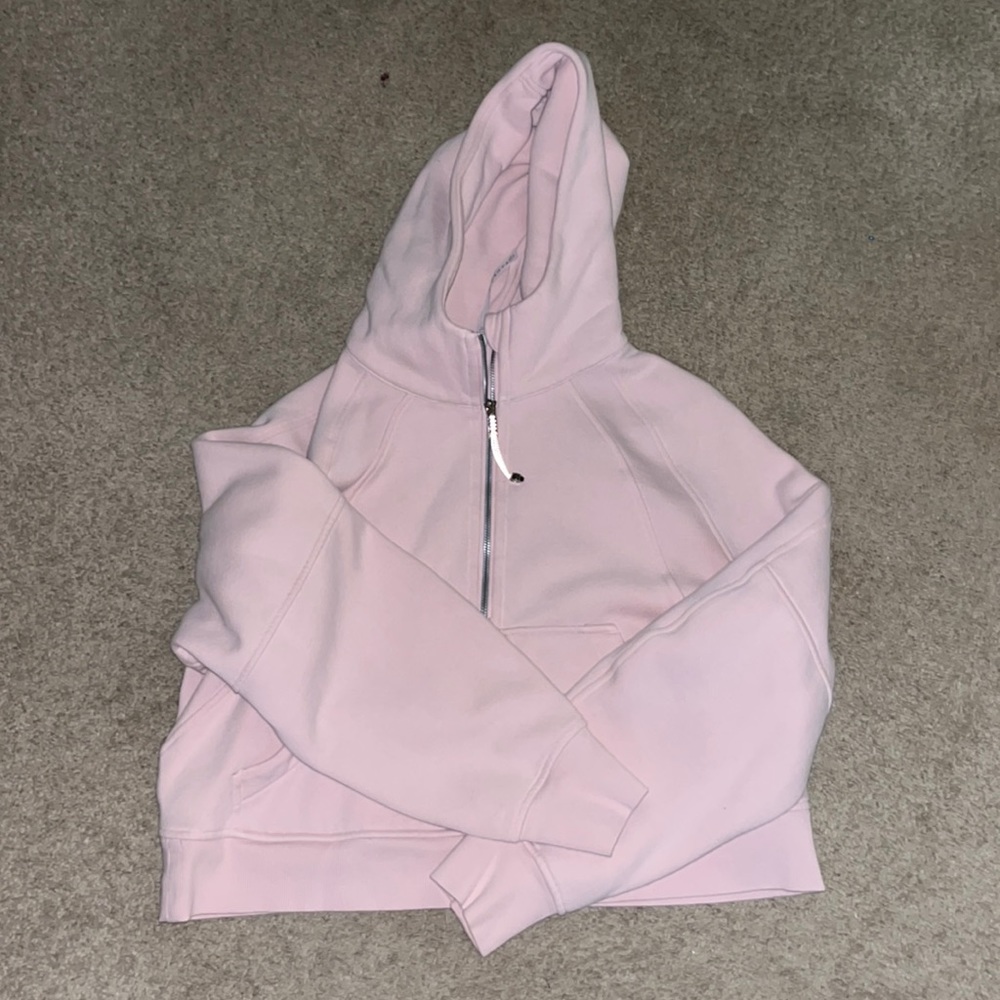 Like new lululemon half zip scuba